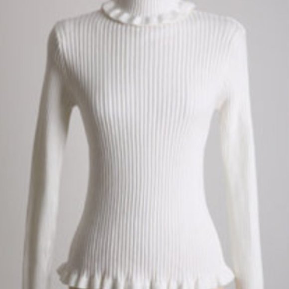 Ivory Turtleneck - Picture 1 of 3